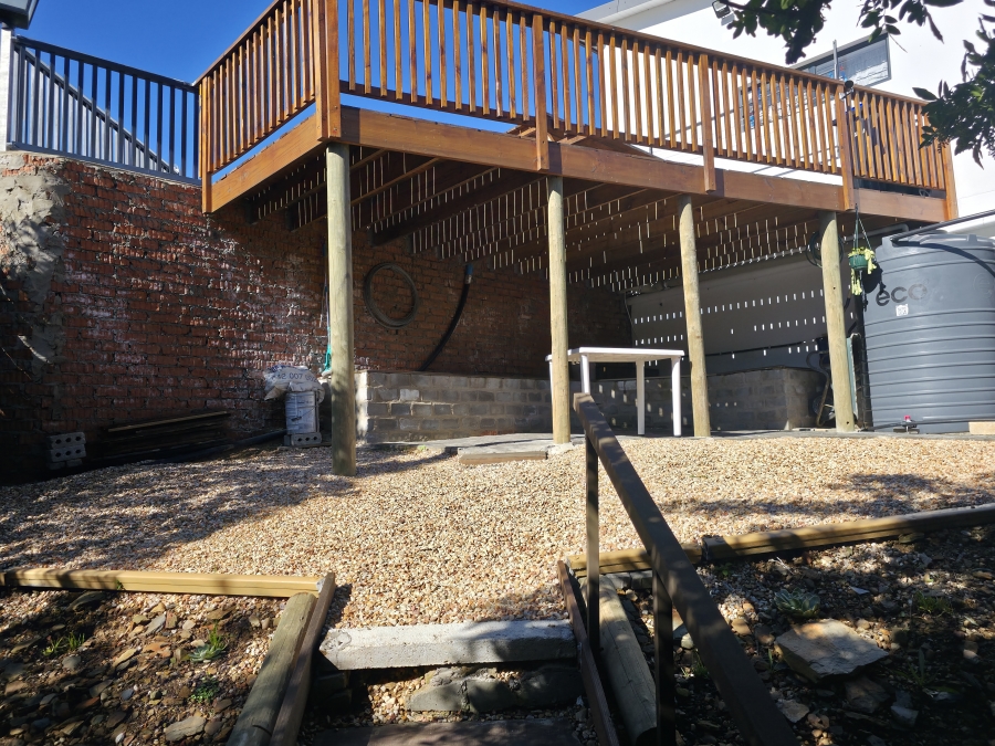 4 Bedroom Property for Sale in Noorsekloof Eastern Cape